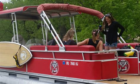 Boat Rentals on Lake Mendota in Madison, WI